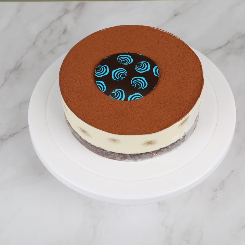 Tiramisu Cake Big