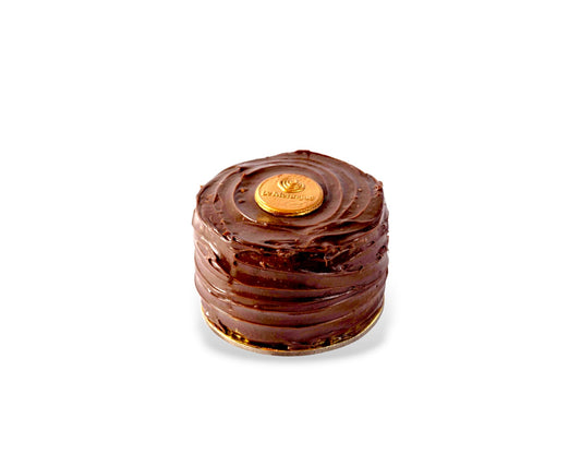 Chocolate hazelnut cake small