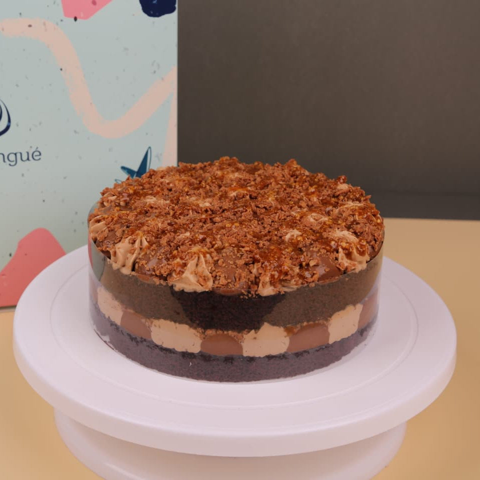 Signature cake big